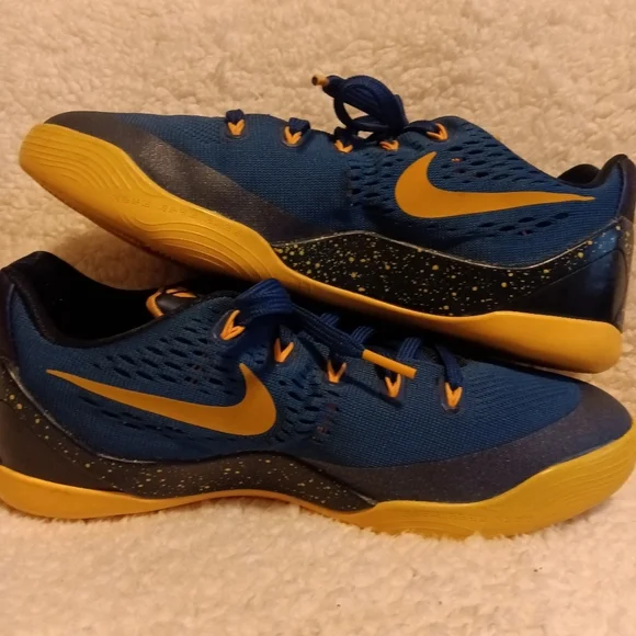 Kobe 9 EM 'Gym Blue' SKU: 646701 474 Colorway: Gym Blue/University Gold/… - Picture 5 of 12